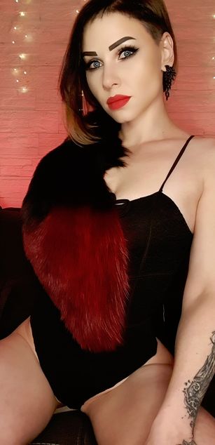 Model - AnnaLu heels