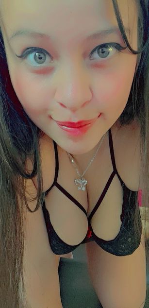 Model - Natasha blowjob