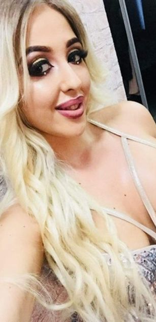 Model - raysa deepthroat