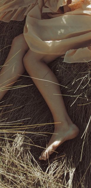 Model - Supreme Domina joi