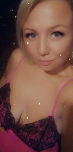 Model - Sweet_Blond sexy