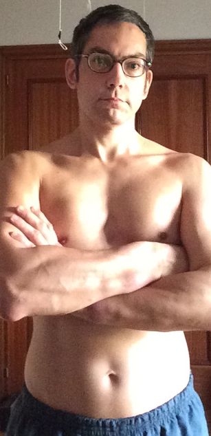 Model - SpanishHammer glasses