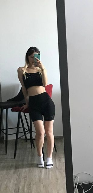 Model - Hottie Alya sexy