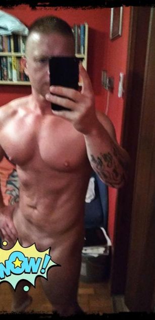 Model - SwingrStarr feet