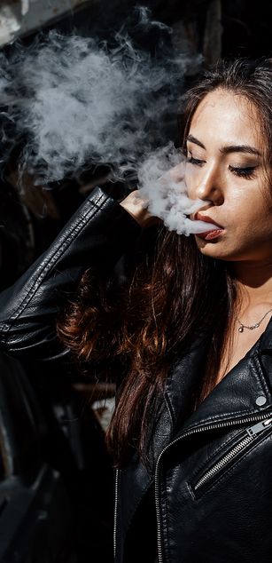 Model - Amelie Fair ass