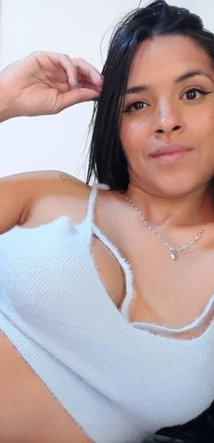 Model - sarah kraus deepthroat