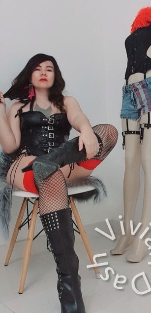 Model - Vivian Dash ANAL QUEEN roleplay