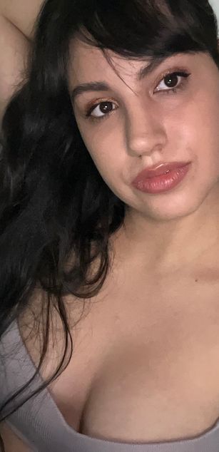 Model - mariposa fetish