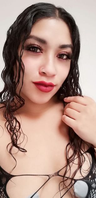 Model - AmelyKent blowjob