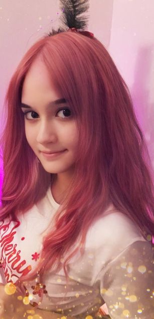 Model - Mia deepthroat