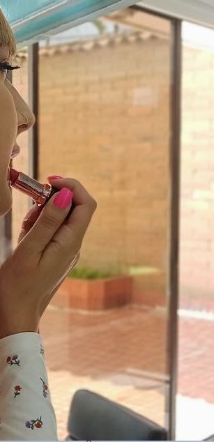 Model - Victoria Wolter deepthroat