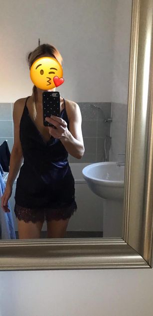 Model - Milf Bee model