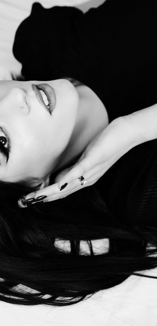 Model - AmeliaJune ass