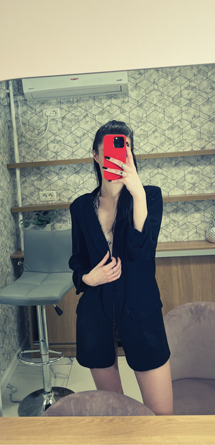 Model - AmeliaJune ass