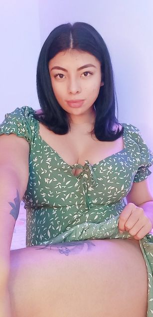 Model - mia parker curvy