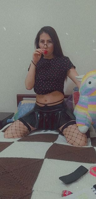 Model - Vanessa_Fuentes horny