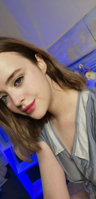 Model - Ahri blowjob