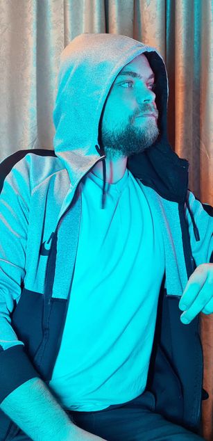 Model - Dr.GarryWhite straight