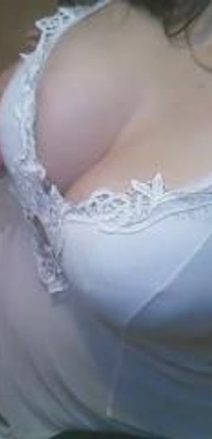 Model - SweetSellene 2