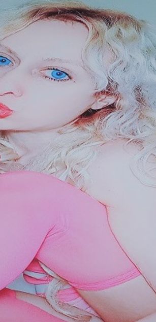 Model - whisky pussy