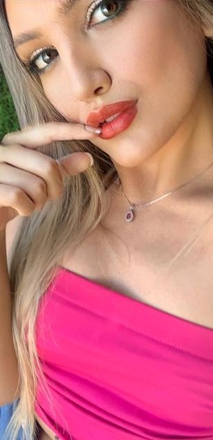 Model - iara love sweetlady