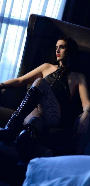 Model - JenniferVegas 2