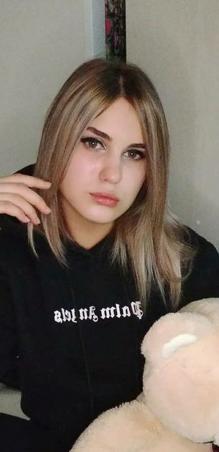 Model - SofiaFanson bigtits