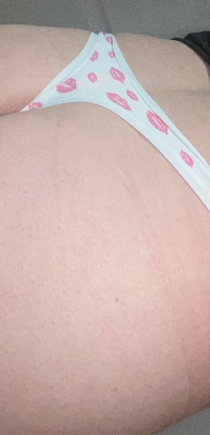 Model - BBWSarahJane BBW