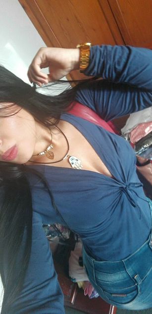 Model - rachelle montes bigass