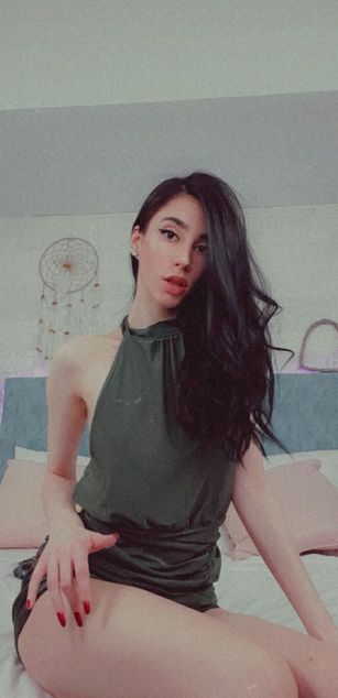 Model - AmeliaJune ass