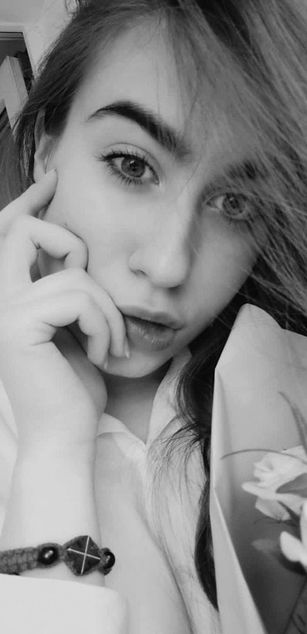 Model - CindyFarreli model