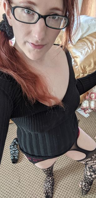 Model - WickedAphrodite deepthroat