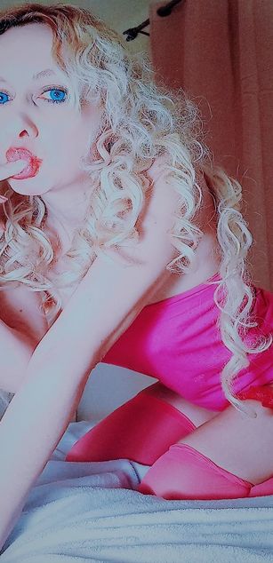 Model - whisky pussy