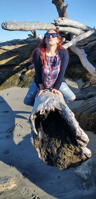 Model - WickedAphrodite deepthroat