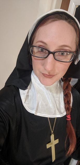 Model - WickedAphrodite deepthroat