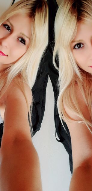 Model - Dasly Sunshine deepthroat