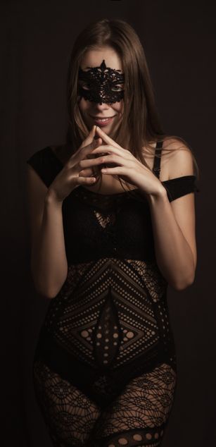 Model - Julie_Magnetic sexy