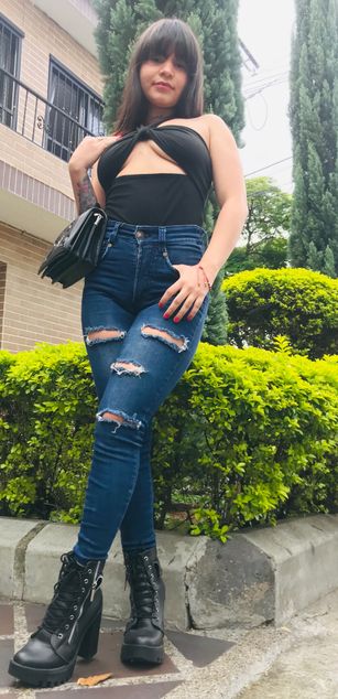 Model - Emily_Hot_ femdom