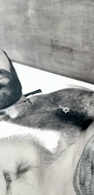 Model - Dickson hairy