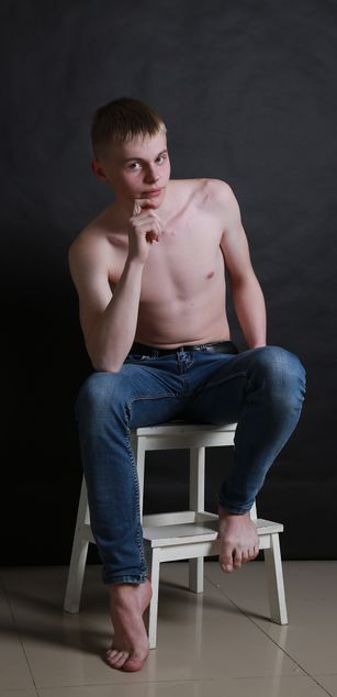 Model - DavidAplone ass