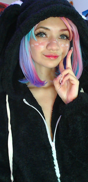 Model - Ms.Pickles deepthroat