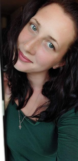 Model - CrownCarol blowjob