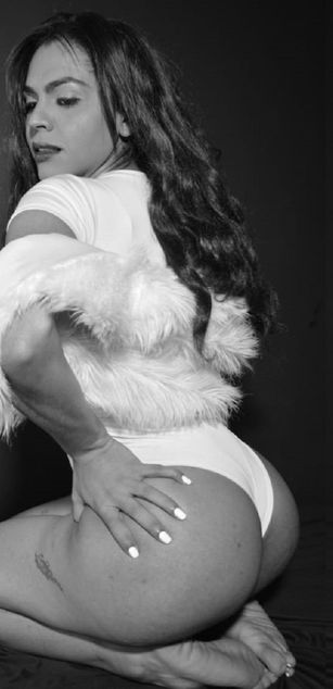 Model - Gabby Grey pornstar