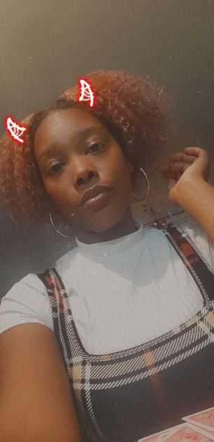 Model - Thee Natural Fantasie femdom