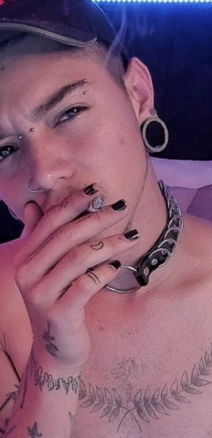 Model - Dany Phanton ass