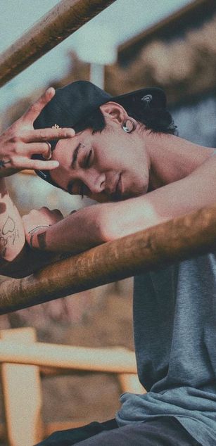 Model - Dany Phanton ass