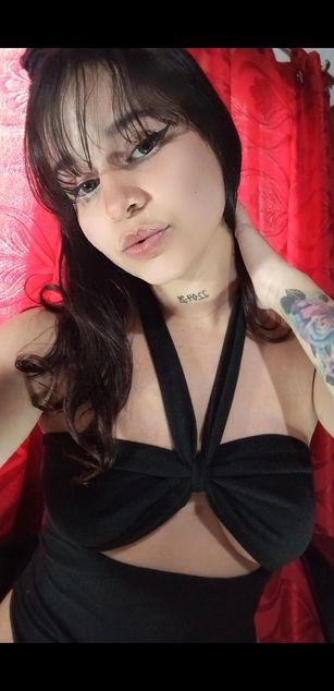 Model - Emily_Hot_ femdom