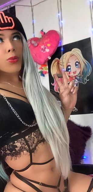 Model - kailysmith niceface