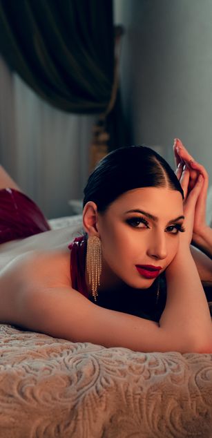 Model - SkylarSpark dominatrix