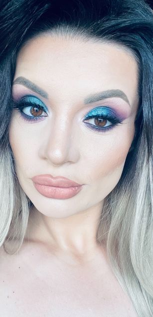 Model - Racy_D boobs